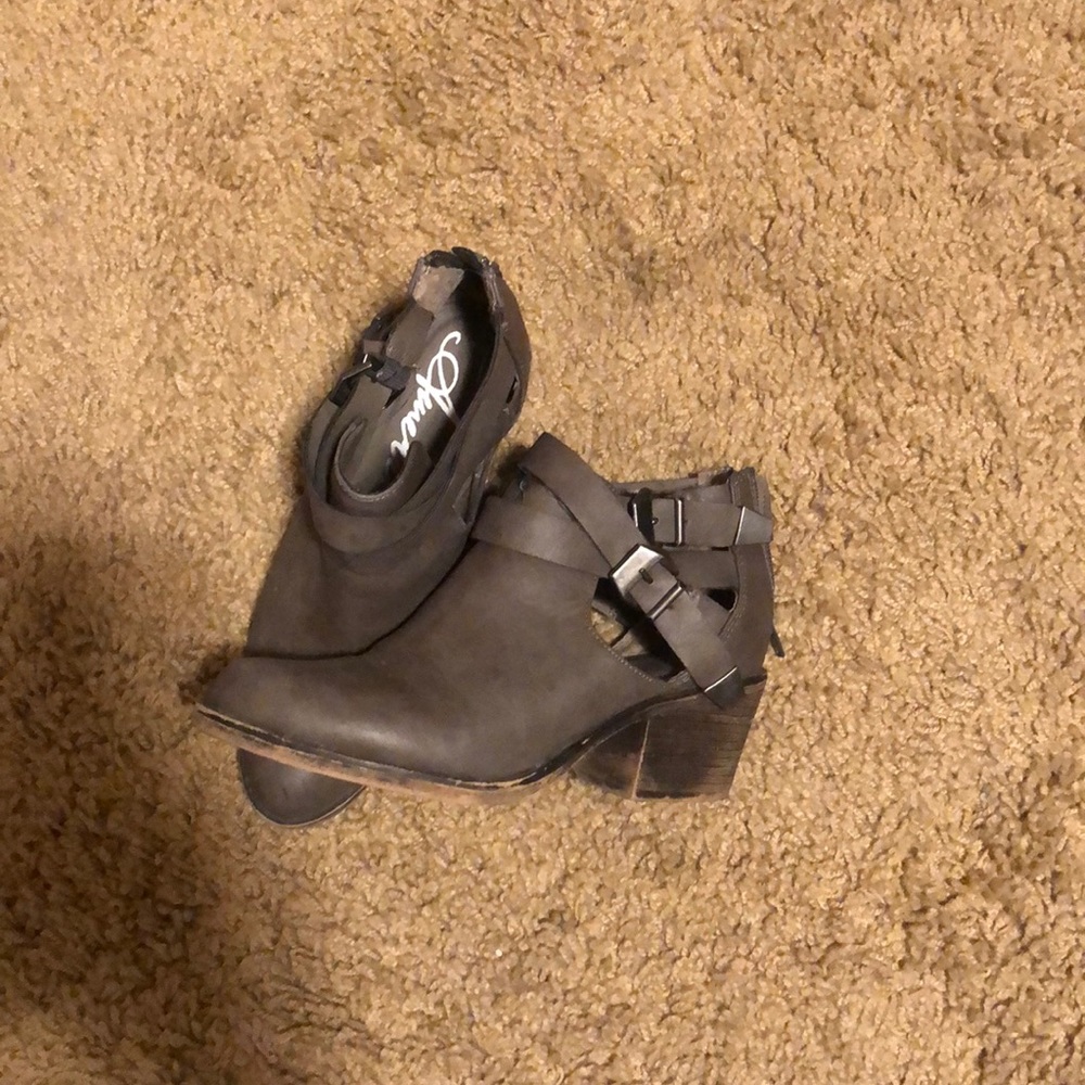 American Rag booties